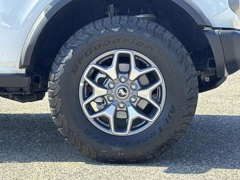 Certified 2025 Ford Bronco Badlands AWD/4WD image 31