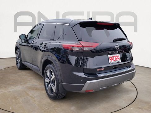 Certified 2024 Nissan Rogue SL w/ SL Premium Package FWD image 12