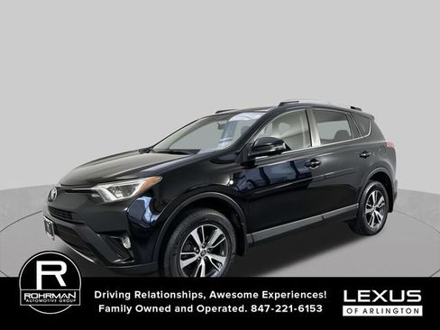 Used 2016 Toyota RAV4 XLE AWD/4WD image 1