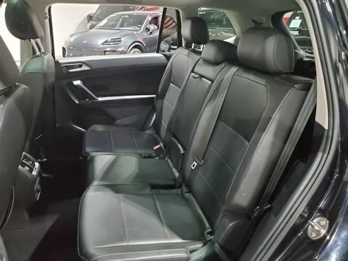 Used 2020 Volkswagen Tiguan SEL FWD image 22