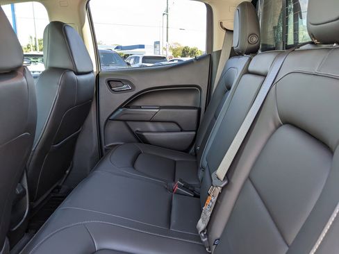 Used 2021 Chevrolet Colorado ZR2 image 19