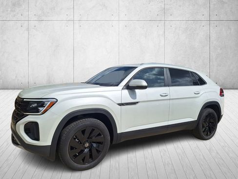 New 2026 Volkswagen Atlas Cross Sport SE image 1