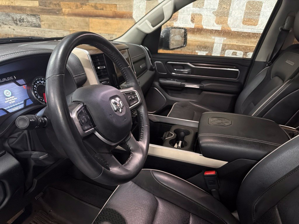 Used 2022 RAM 1500 Laramie AWD/4WD image 9