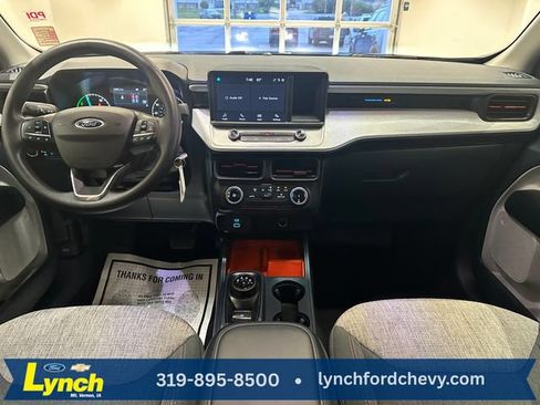 Used 2022 Ford Maverick XLT FWD image 8
