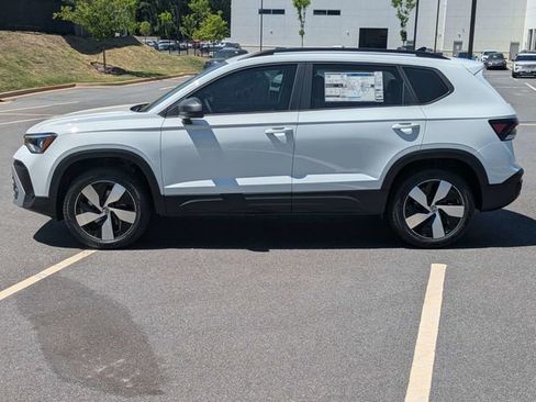 New 2026 Volkswagen Taos S AWD/4WD image 7