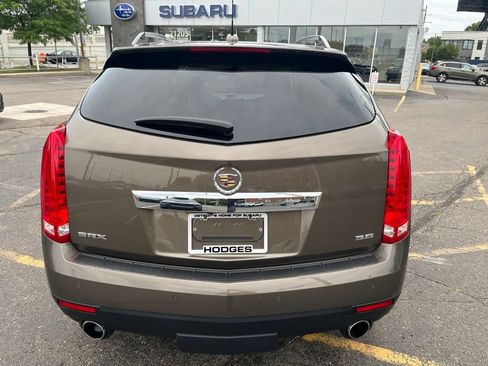 Used 2016 Cadillac SRX Luxury FWD image 7