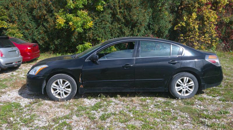 Used 2010 Nissan Altima 2.5 S w/ Convenience Pkg FWD image 11