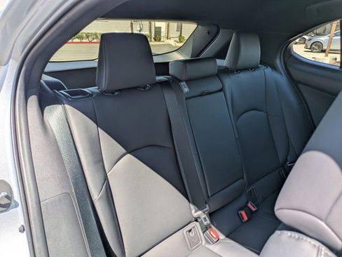 Used 2024 Lexus UX 250h FWD image 32