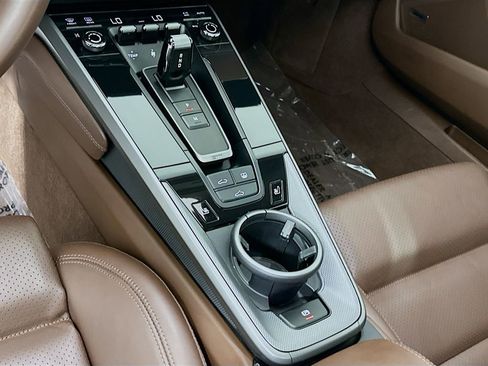 Certified 2024 Porsche 911 Carrera image 19