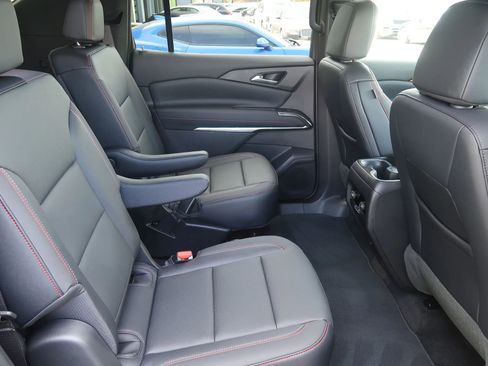 Used 2026 Chevrolet Traverse Z71 AWD/4WD image 25