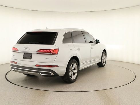Used 2023 Audi Q7 2.0T Premium Plus w/ Premium Plus Package AWD/4WD image 6