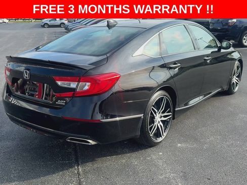 Used 2021 Honda Accord Touring image 9