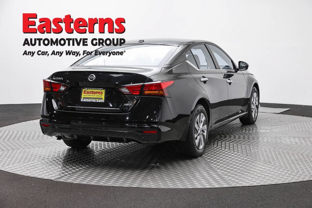 Used 2020 Nissan Altima 2.5 S AWD/4WD image 5