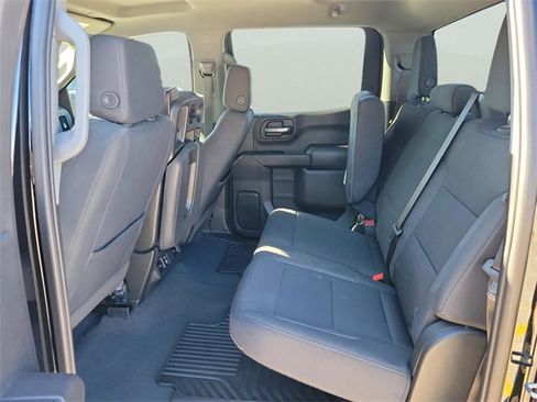 Used 2024 Chevrolet Silverado 1500 Custom image 10