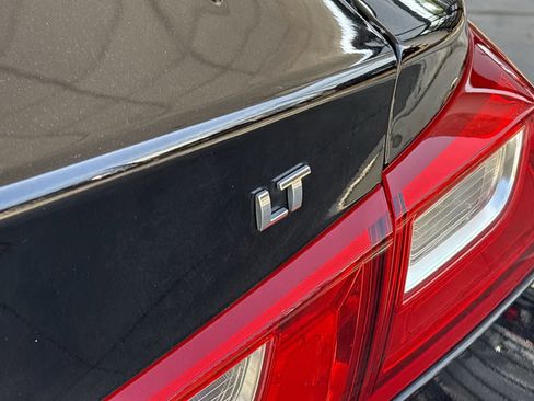 Used 2016 Chevrolet Malibu LT image 21