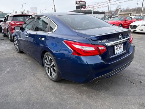 Used 2016 Nissan Altima 2.5 SR image 5