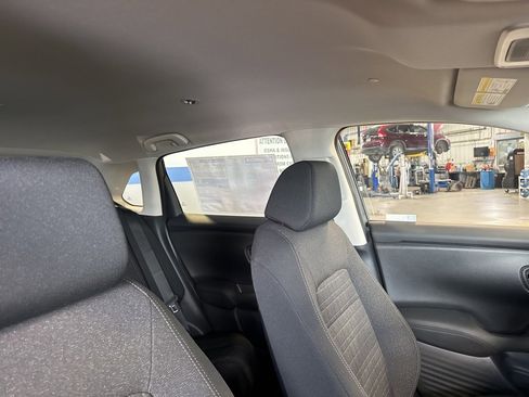 New 2026 Honda HR-V LX image 29