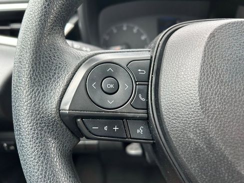 Used 2024 Toyota Corolla LE image 19