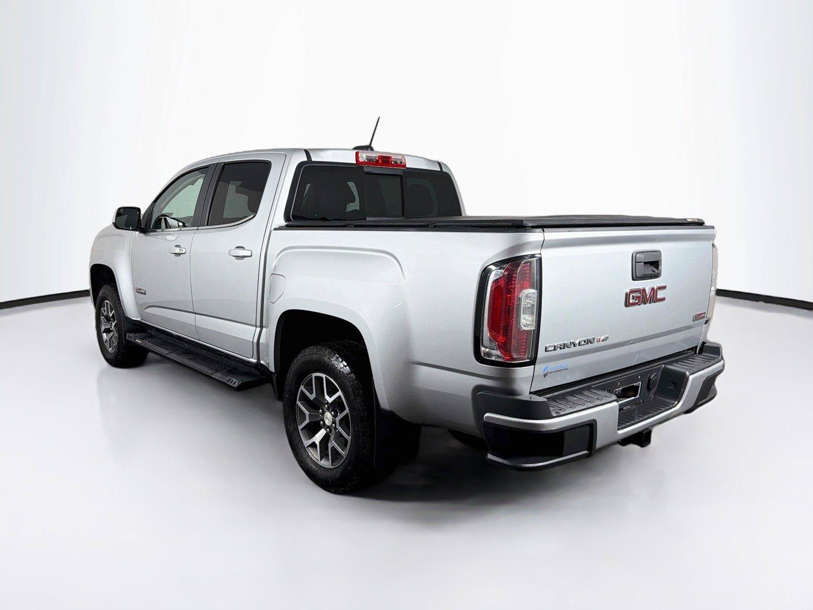Used 2018 GMC Canyon All Terrain w/ Trailering Package AWD/4WD image 9