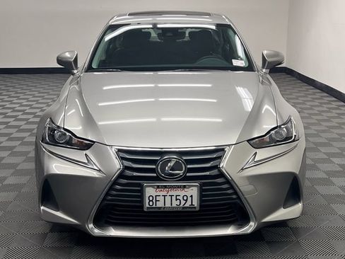 Used 2018 Lexus IS 300 RWD image 3