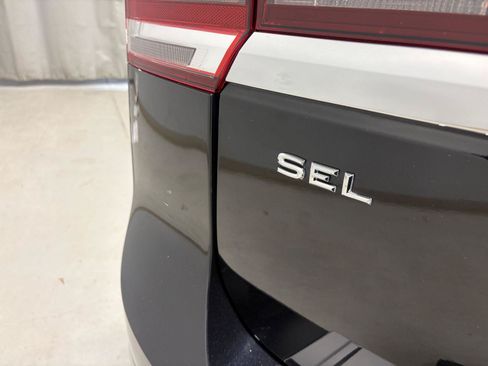 Used 2019 Volkswagen Atlas SEL Premium AWD/4WD image 24