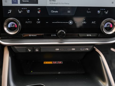 Used 2023 Lexus RZ 450e Premium w/ Technology Package image 25