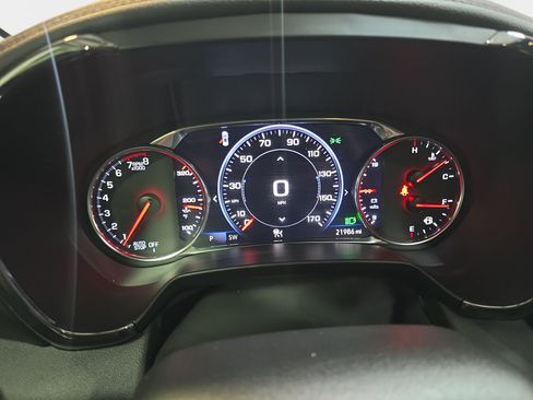 Used 2025 Chevrolet Blazer RS w/ Driver Confidence II Package FWD image 16