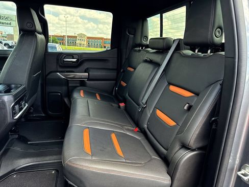 Used 2022 GMC Sierra 1500 AT4 w/ AT4 Premium Package AWD/4WD image 23