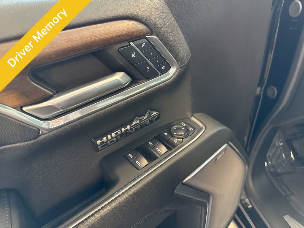 Used 2024 Chevrolet Silverado 1500 High Country w/ Midnight Edition AWD/4WD image 16