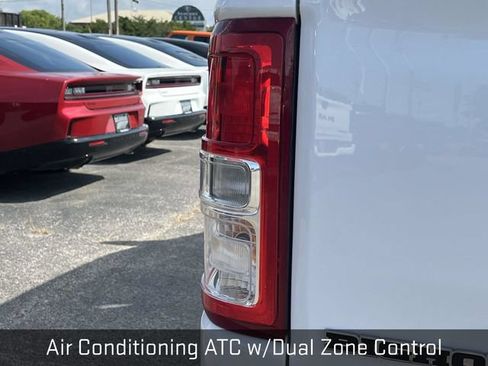 Used 2022 RAM 1500 Big Horn AWD/4WD image 10