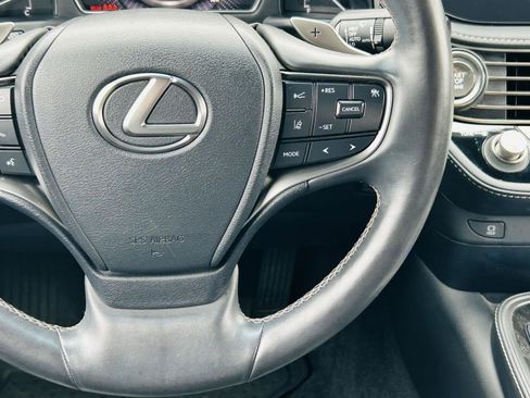 Used 2022 Lexus LS 500 AWD w/ Accessory Package (Z1) image 20