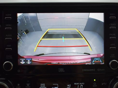Used 2020 Toyota Highlander Limited AWD/4WD image 21