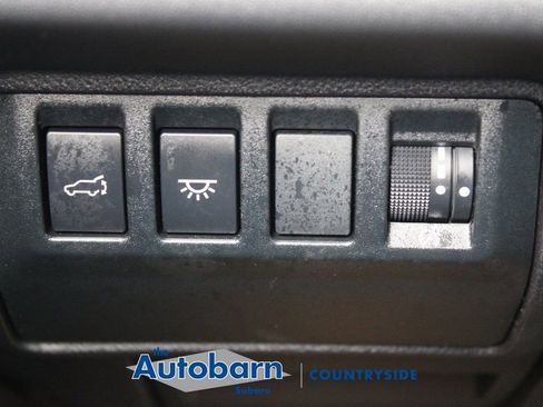 Used 2025 Subaru Ascent Bronze Edition AWD/4WD image 13