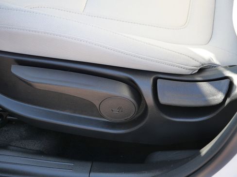 Certified 2025 Hyundai Tucson SE image 20