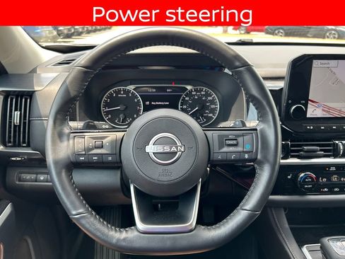 Used 2024 Nissan Pathfinder SL FWD image 23