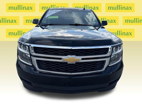 Used 2020 Chevrolet Suburban LT RWD image 11