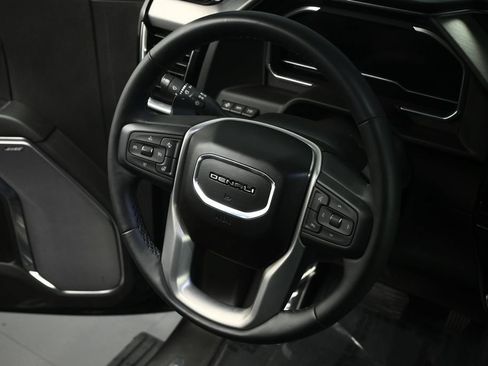 Used 2023 GMC Sierra 1500 Denali w/ Denali Reserve Package AWD/4WD image 39