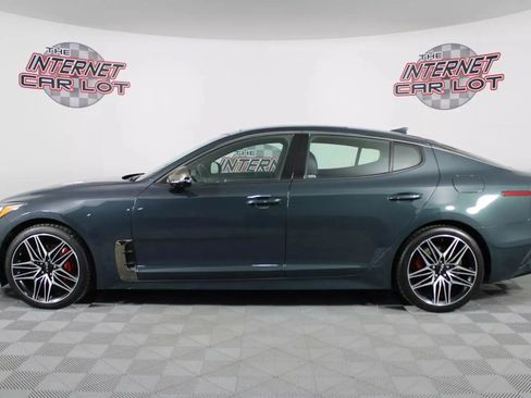 Used 2022 Kia Stinger GT2 image 4