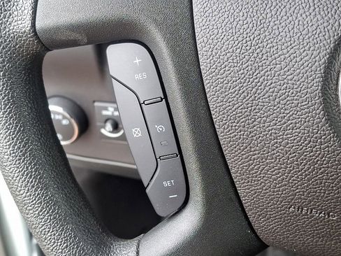 Used 2024 GMC Savana 2500 w/ Driver Convenience Package image 21