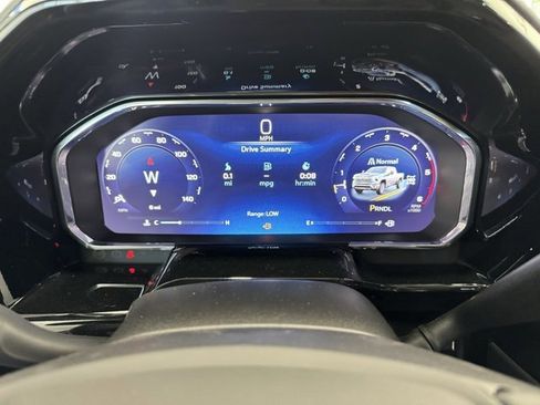 New 2026 Chevrolet Silverado 3500 High Country w/ High Country Premium Package image 20