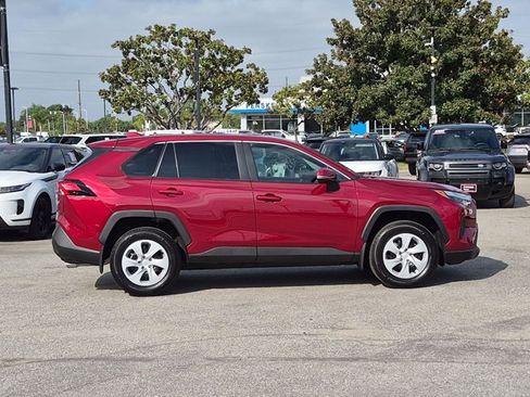Certified 2025 Toyota RAV4 LE FWD image 4