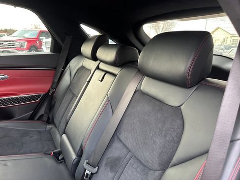 Used 2022 Genesis GV70 3.5T Sport w/ Sport Prestige Package AWD/4WD image 23