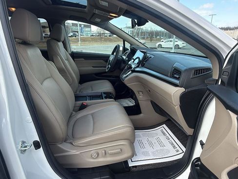 Used 2024 Honda Odyssey EX-L image 19