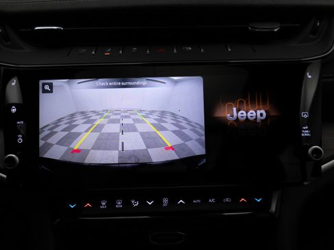 New 2026 Jeep Grand Cherokee L Limited w/ Limited Altitude Package AWD/4WD image 6