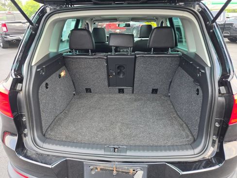 Used 2012 Volkswagen Tiguan S FWD image 19