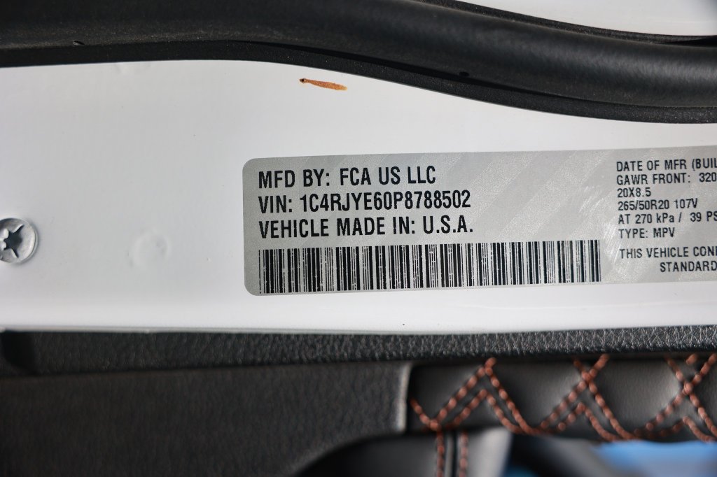 Used 2023 Jeep Grand Cherokee Summit w/ Luxury Tech Group V AWD/4WD image 45
