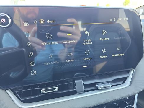 New 2026 Chevrolet Equinox LT w/ Convenience Package II FWD image 20