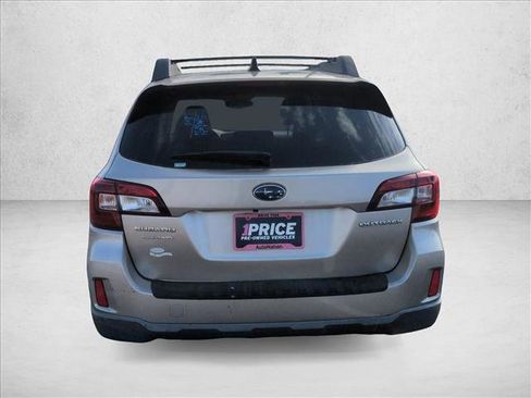 Used 2016 Subaru Outback 2.5i Limited image 6