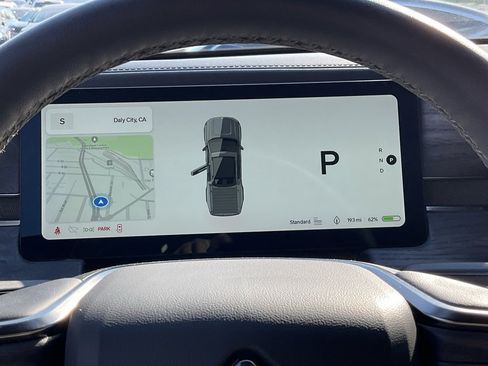 Used 2022 Rivian R1T Launch Edition image 42