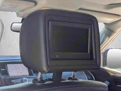 Used 2017 Nissan Armada Platinum image 18